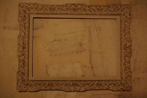 Bois sculpte beige, roux et or 1930